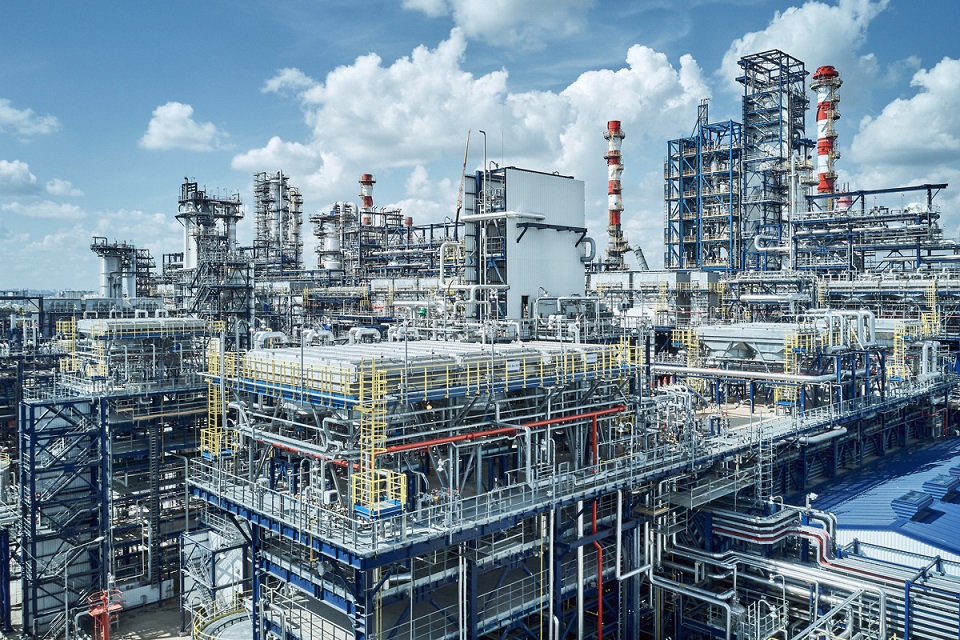 нефтехимическое производство работа новатэк газпромнефть
